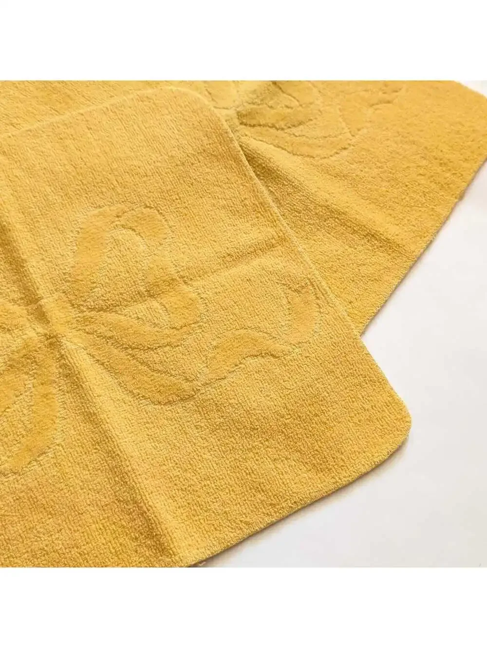 Vintage Cannon Marigold Yellow Washcloth Set with Bow Detail